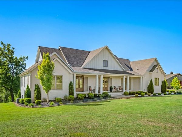11964 Long Acres Drive , Bentonville, AR 72713