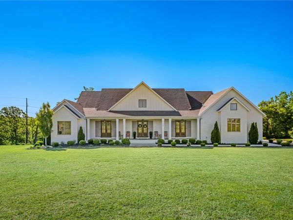 11964 Long Acres Drive , Bentonville, AR 72713