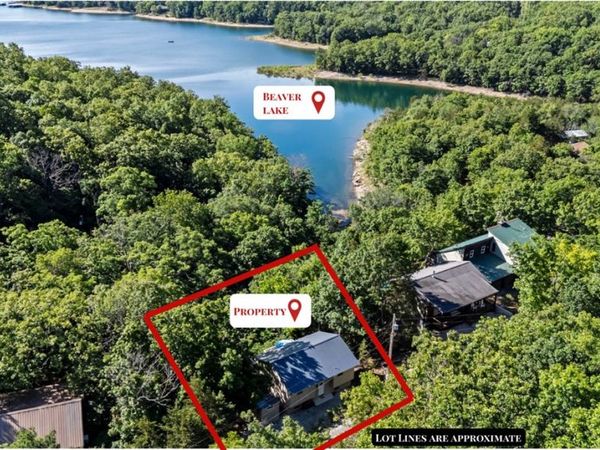 21289 Maple Drive , Garfield, AR 72732