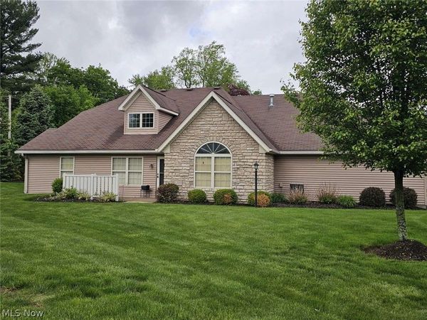 1210 Pebble Chase Circle NE, Massillon, OH 44646