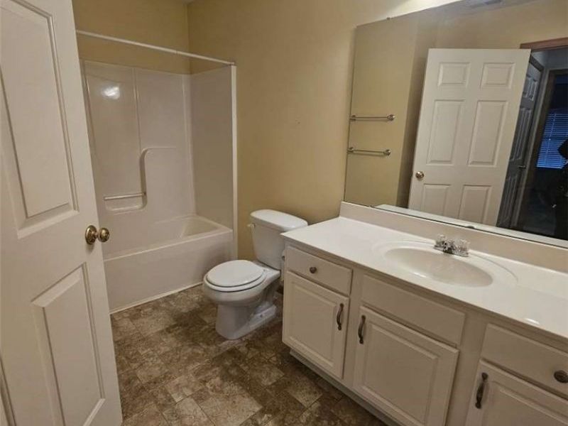 1210 Pebble Chase Circle NE, Massillon, OH 44646 Photo 17