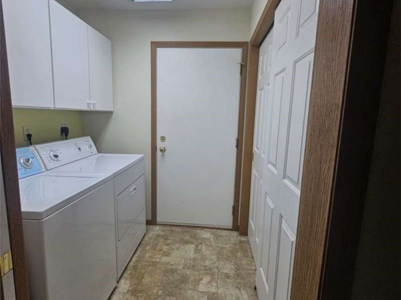 1210 Pebble Chase Circle NE, Massillon, OH 44646 Photo 8
