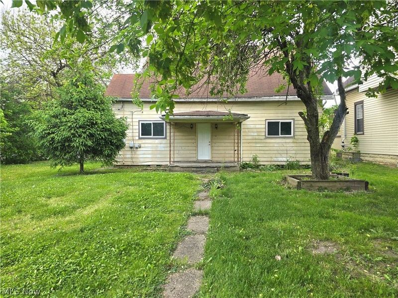 413 N 9th Street, Coshocton, OH 43812 Photo 4