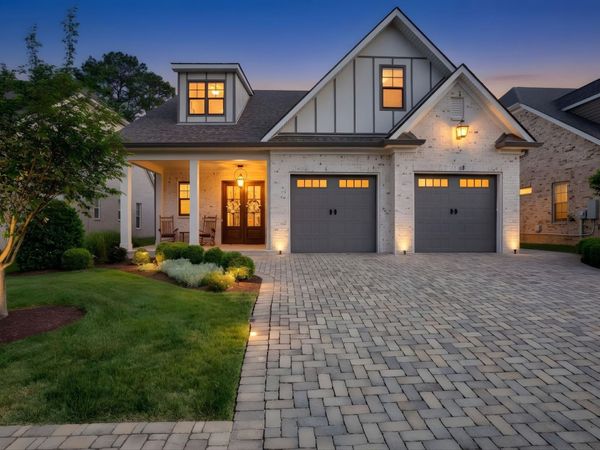 2111 White Poplar Court , Murfreesboro, TN 37130