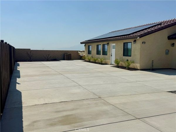 10 Cortez Street, Unit 2, Redlands, CA 92374