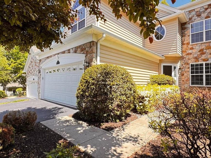 45 Sagewood Drive, Unit 18, Malvern, PA 19355 Main Photo
