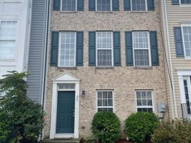 307 HAMILTON COURT, STEPHENS CITY, VA 22655