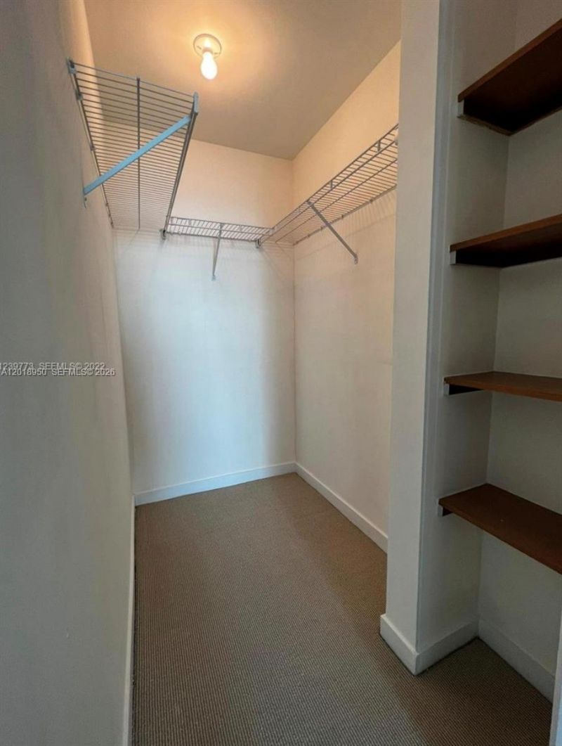 300 S Biscayne Blvd, Unit T-1606, Miami, FL 33131 Photo