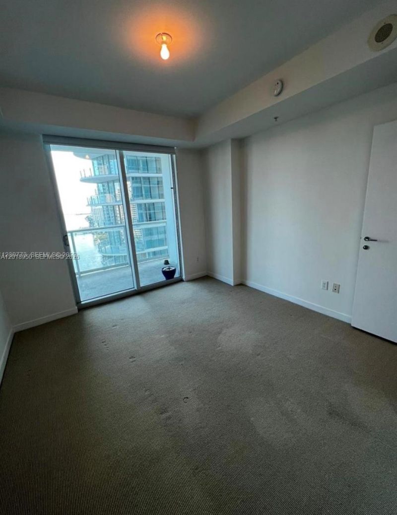 300 S Biscayne Blvd, Unit T-1606, Miami, FL 33131 Photo