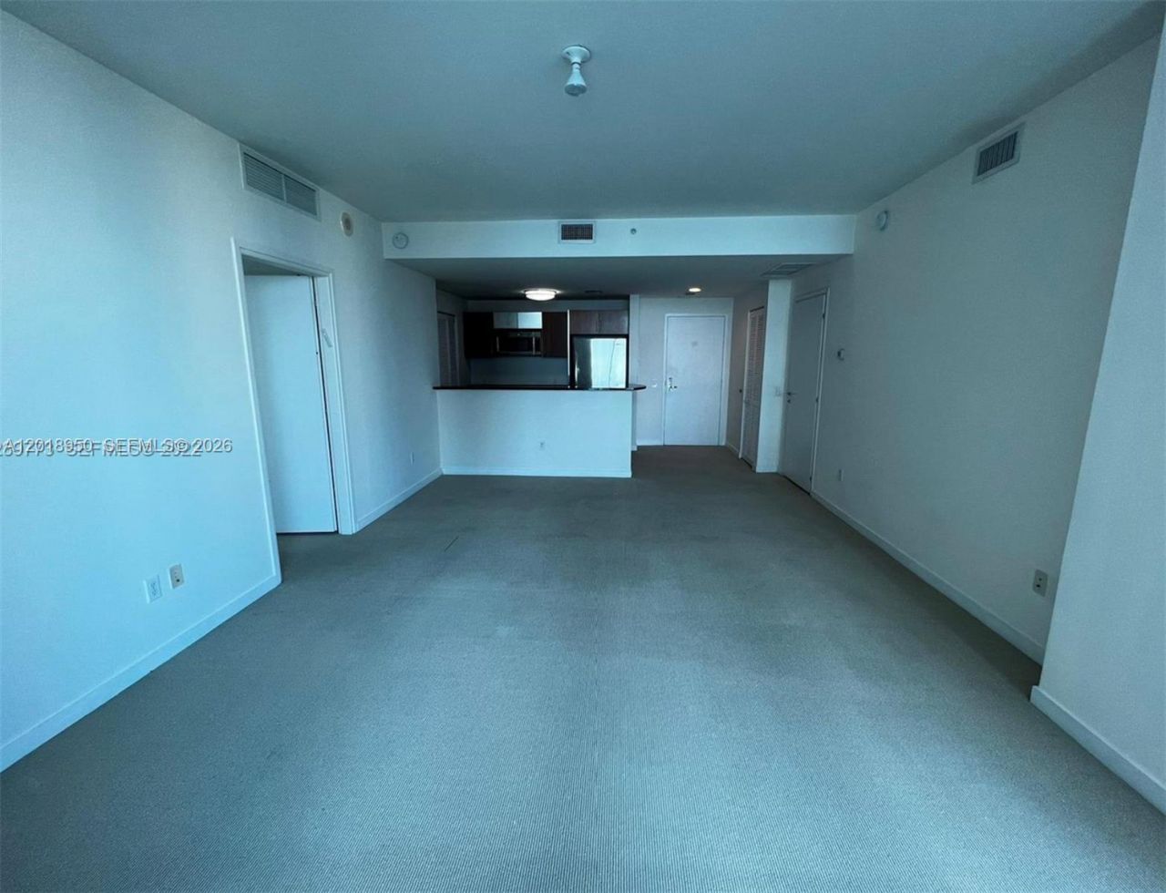 300 S Biscayne Blvd, Unit T-1606, Miami, FL 33131 Photo