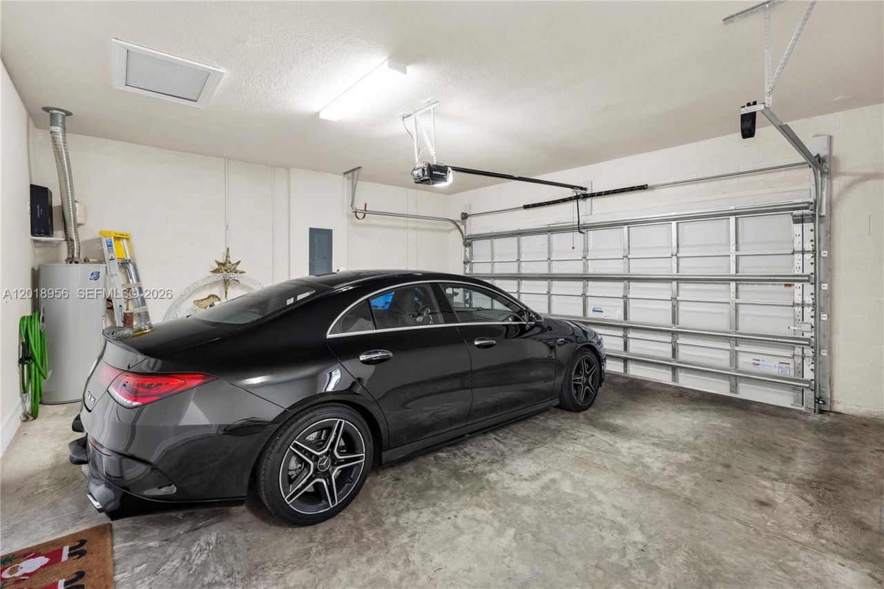 4549 W Pinehurst Trl W, Unit W, Oakland Park, FL 33309 Photo