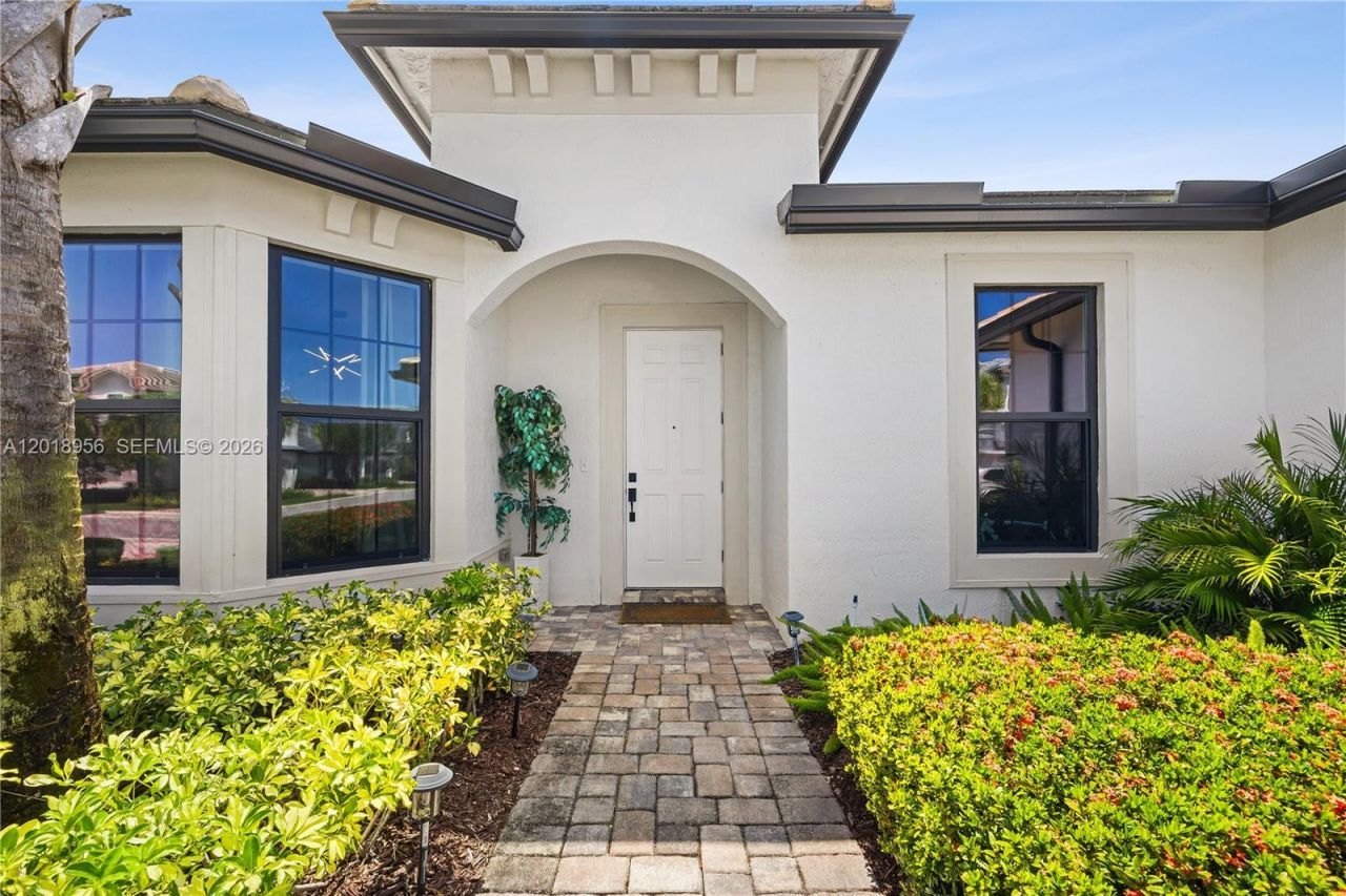 4549 W Pinehurst Trl W, Unit W, Oakland Park, FL 33309 Photo