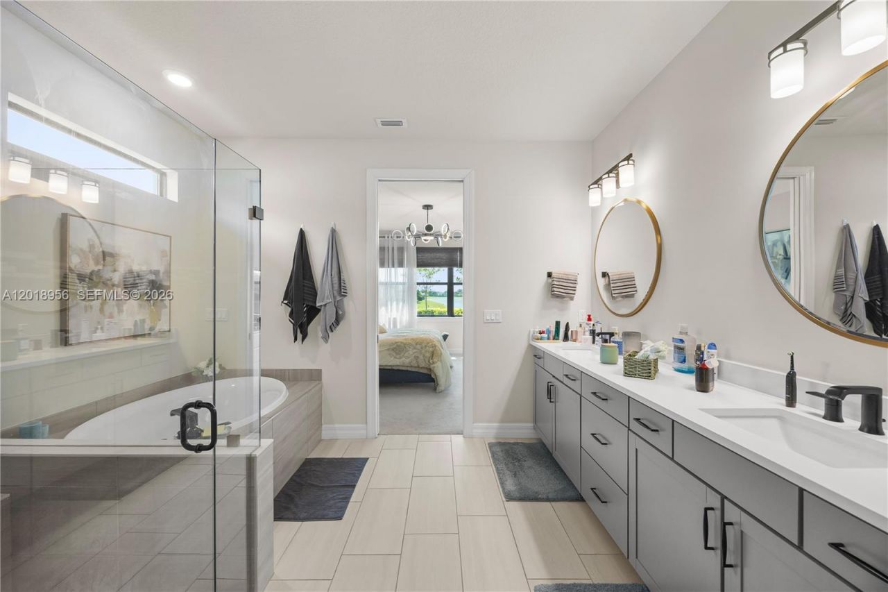 4549 W Pinehurst Trl W, Unit W, Oakland Park, FL 33309 Photo