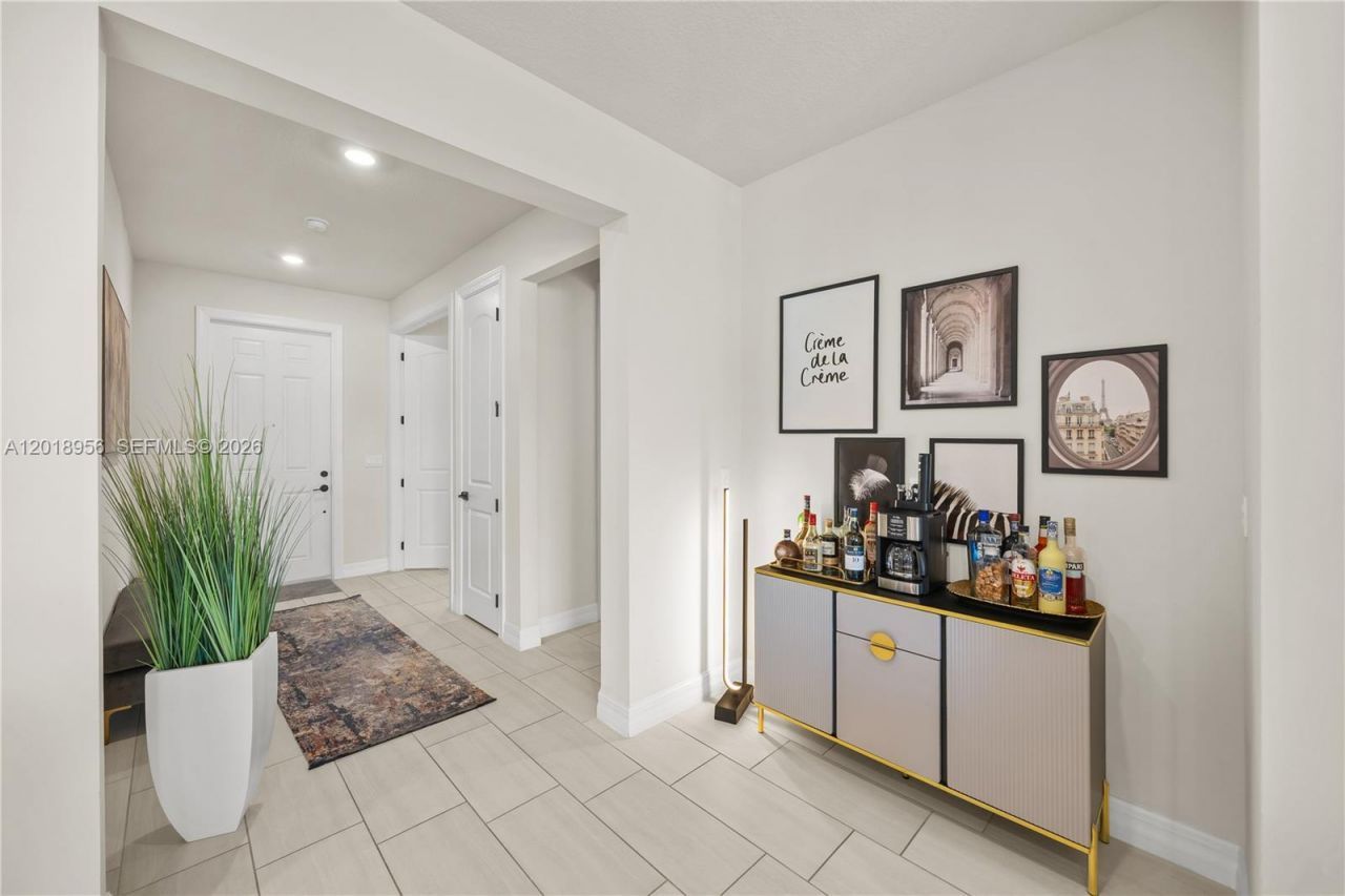 4549 W Pinehurst Trl W, Unit W, Oakland Park, FL 33309 Photo