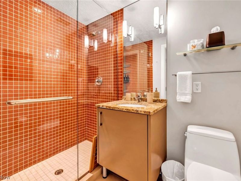 2222 Detroit Avenue, Unit 1101, Cleveland, OH 44113 Photo 25