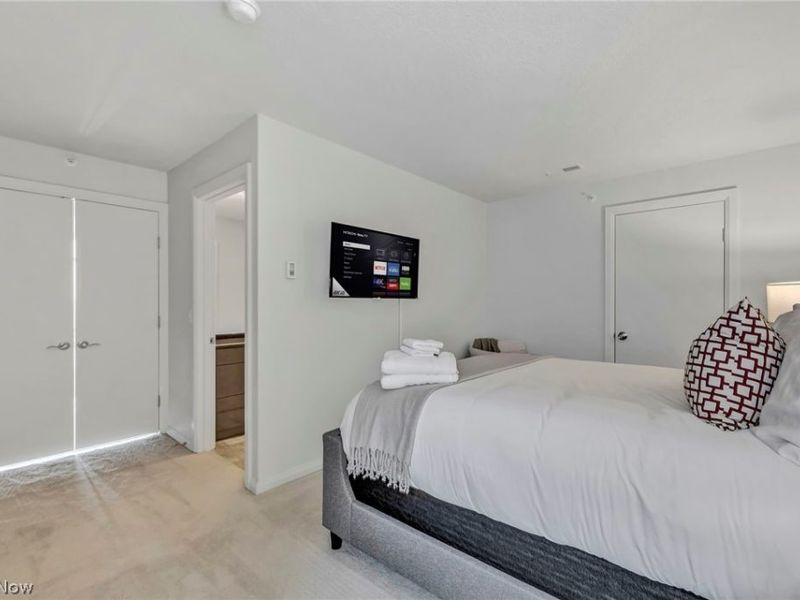2222 Detroit Avenue, Unit 1101, Cleveland, OH 44113 Photo 28