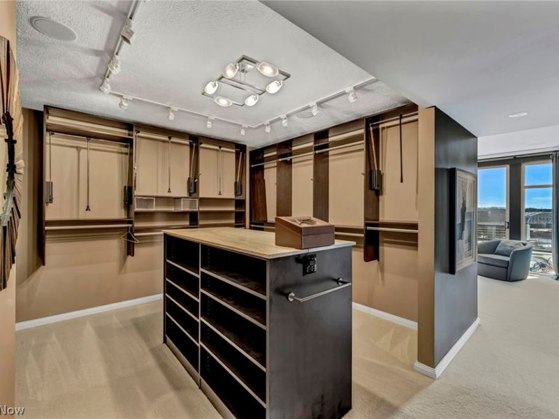 2222 Detroit Avenue, Unit 1101, Cleveland, OH 44113 Photo 35