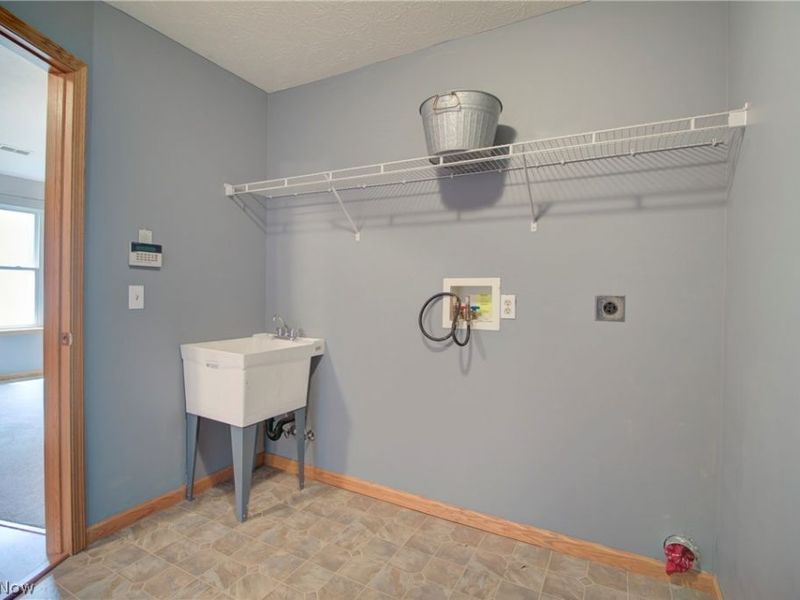 3900 Edinburgh Drive, Medina, OH 44256 Photo 10
