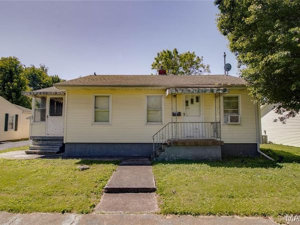 406 Snedeker Street , Jerseyville, IL 62052