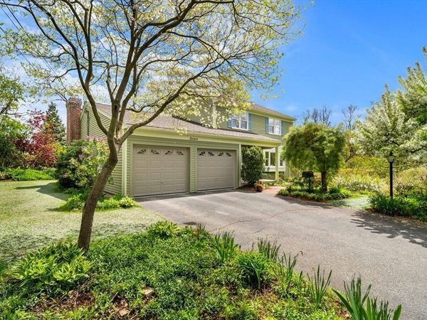 16 Oxford St, Lexington, MA 02420