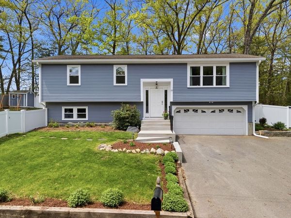 10 West Ave, Hudson, MA 01749