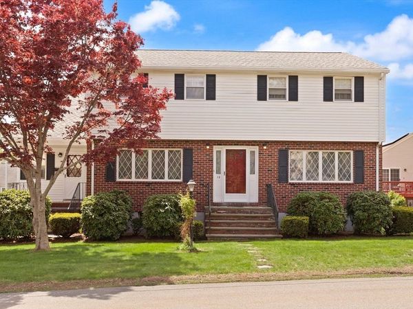 12 Highland Ave, Woburn, MA 01801