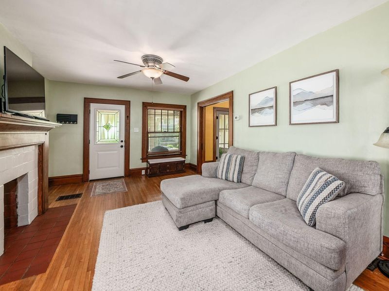 154 E Kelso Road, Columbus, OH 43202 Photo 7