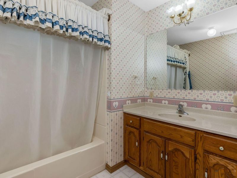 6655 Lockville Road NW, Carroll, OH 43112 Photo 17