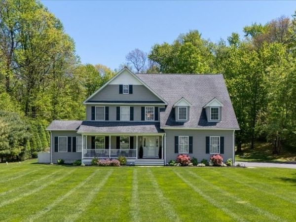 47 Race Rd, Lafayette, NJ 07848