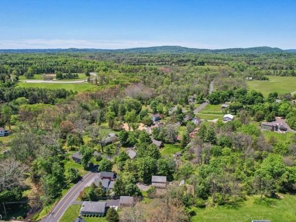 116 Readington Rd, Readington, NJ 08889