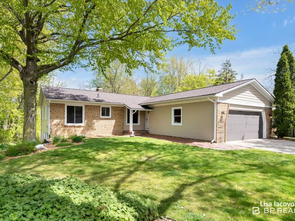 4125 Imperial Drive NW, Grand Rapids, MI 49534