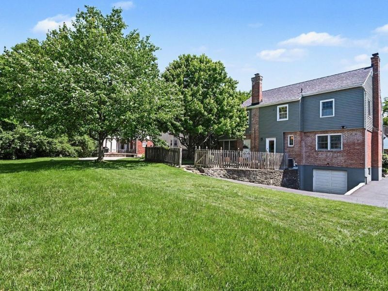 1102 Sunnyslope Drive, Cincinnati, OH 45229 Photo 26