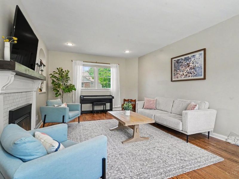 1102 Sunnyslope Drive, Cincinnati, OH 45229 Photo 5