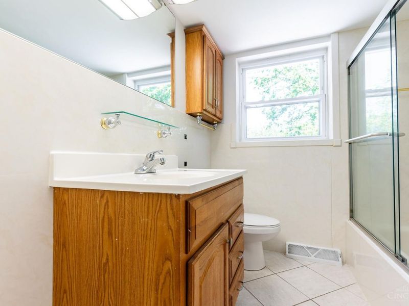 7172 Pfeiffer Road, Montgomery, OH 45242 Photo 19