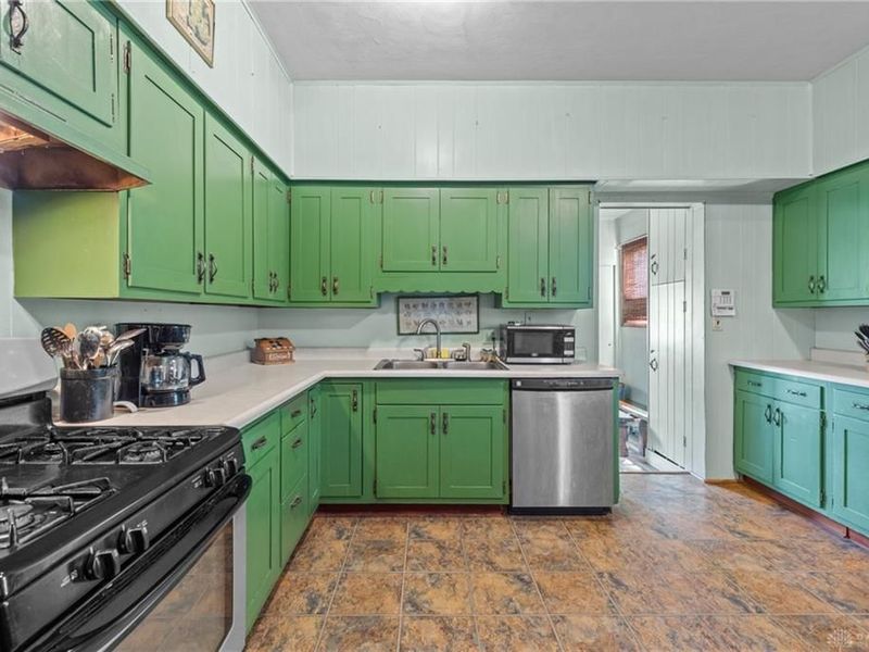 250 E Broadway Street, Loveland, OH 45140 Photo 14