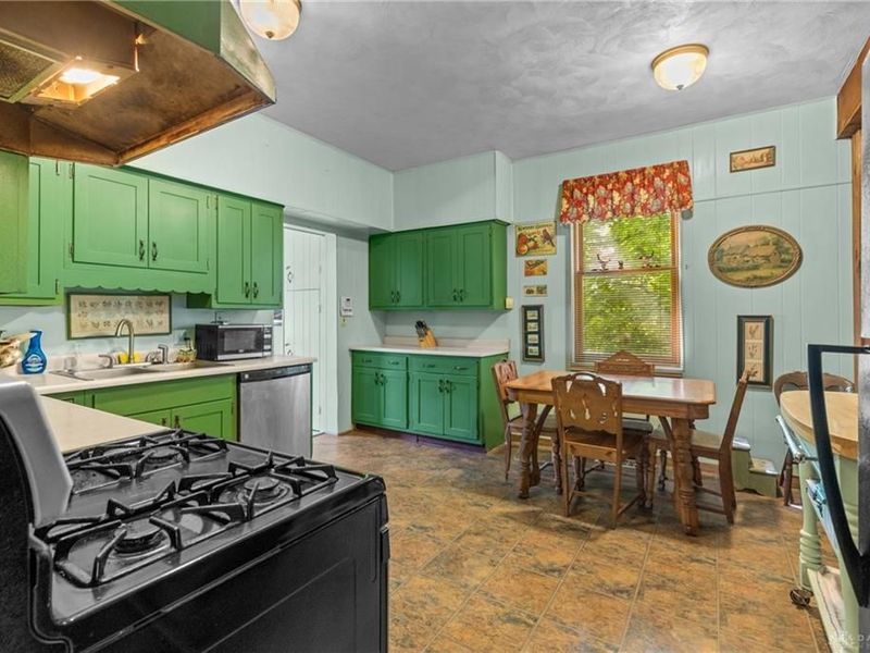 250 E Broadway Street, Loveland, OH 45140 Photo 17