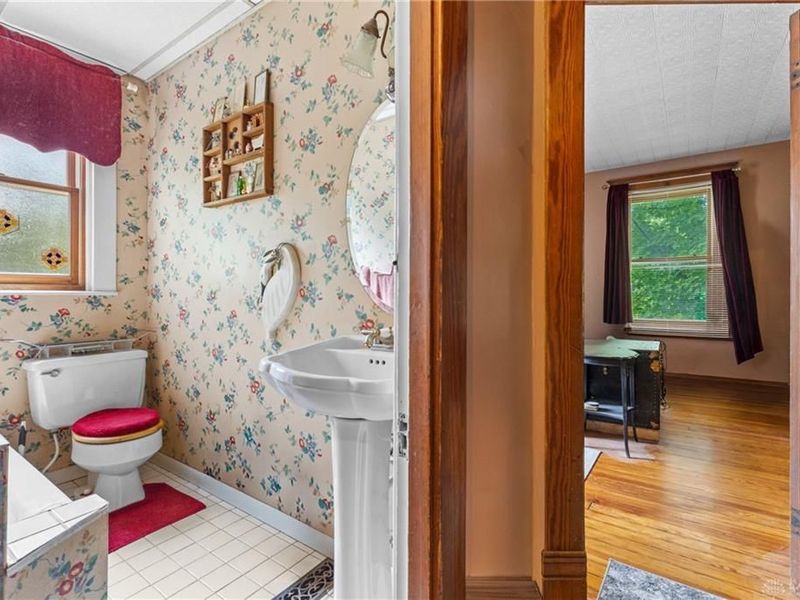 250 E Broadway Street, Loveland, OH 45140 Photo 26
