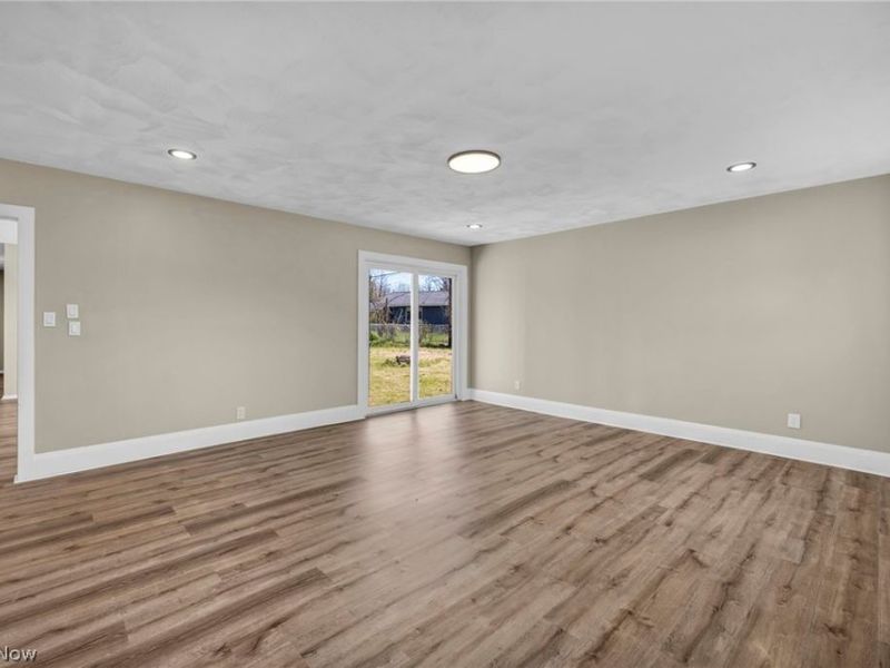 5863 Kimberly Drive, Bedford Heights, OH 44146 Photo 17