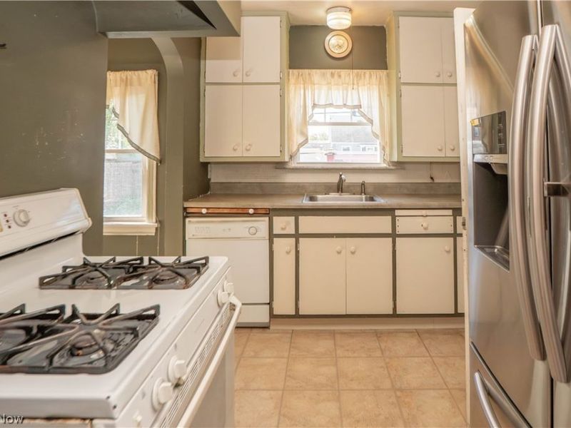 3812 E Antisdale Road , South Euclid, OH 44118 Photo 11