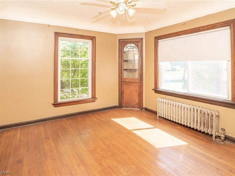 3812 E Antisdale Road , South Euclid, OH 44118 Photo 9