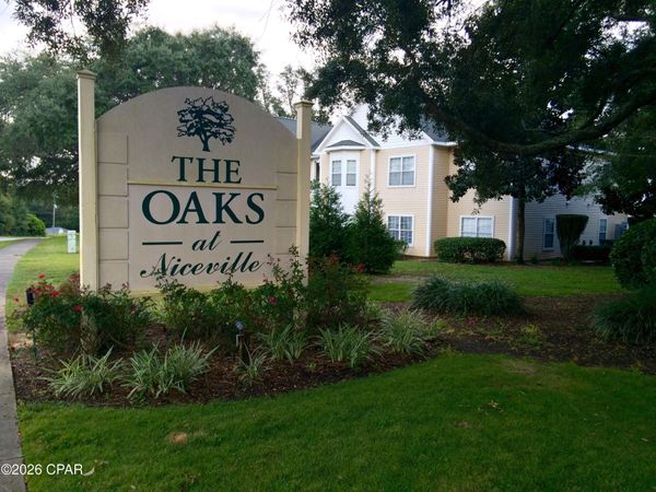 1501 Partin Drive , Unit 207, Niceville, FL 32578