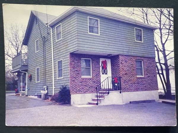 24 Montvale Ave, Stoneham, MA 02180