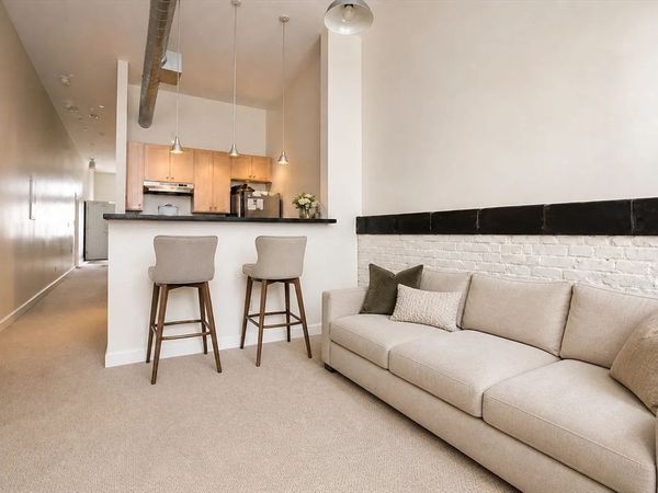 296 Meridian St, Unit 1, Boston, MA 02128