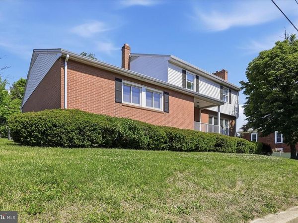 132 S MINERAL STREET, KEYSER, WV 26726