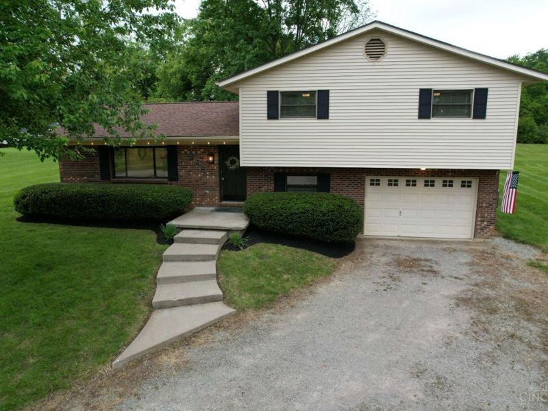 646 Lorelei Drive, Fayetteville, OH 45118 Photo 1