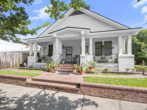 1023 Laurel St, Baton Rouge, LA 70802