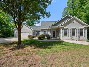 630 Forest Shores Road, Wirtz, VA 24184