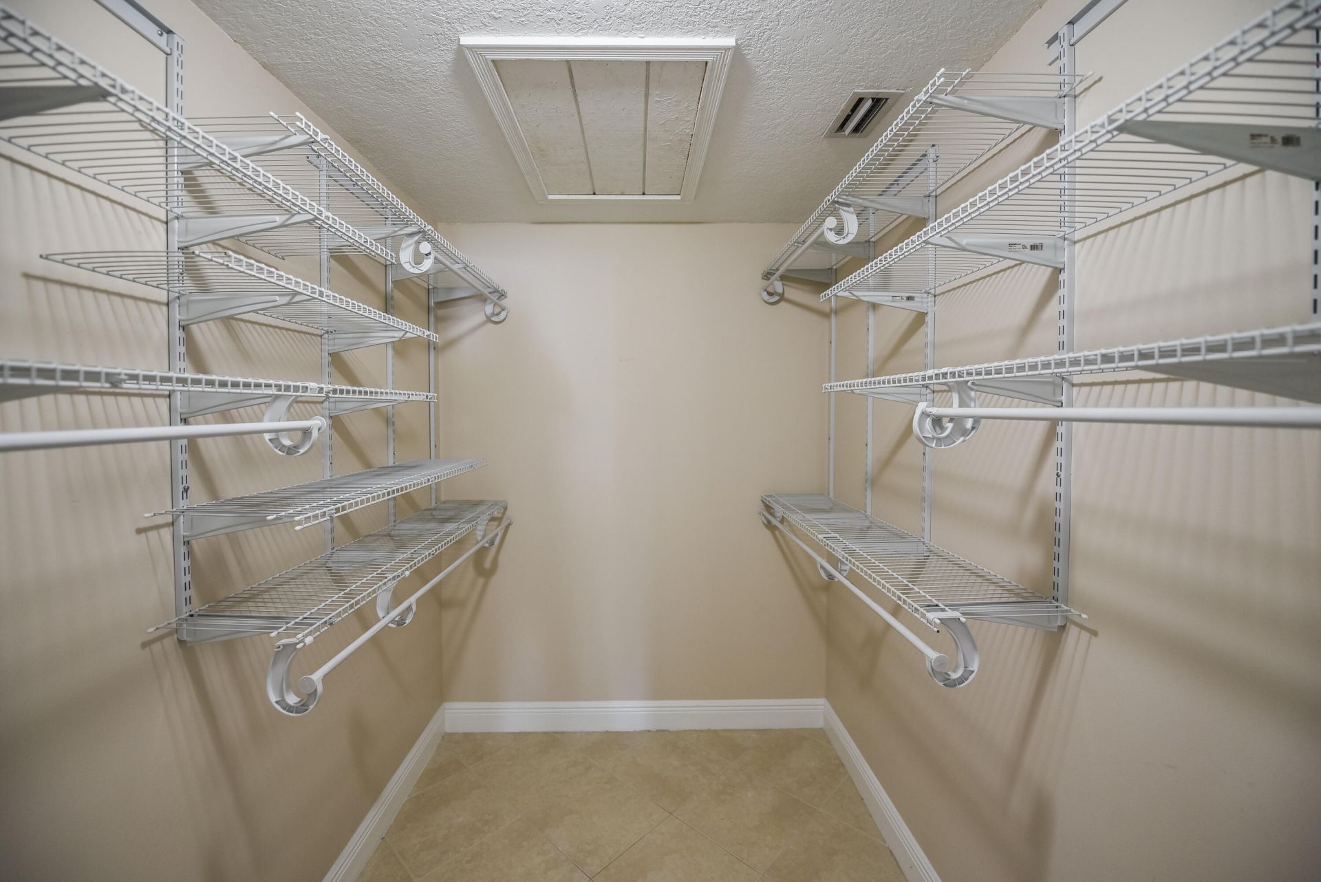2733 SW Matheson Avenue, Unit 115-a2, Palm City, FL 34990 Photo
