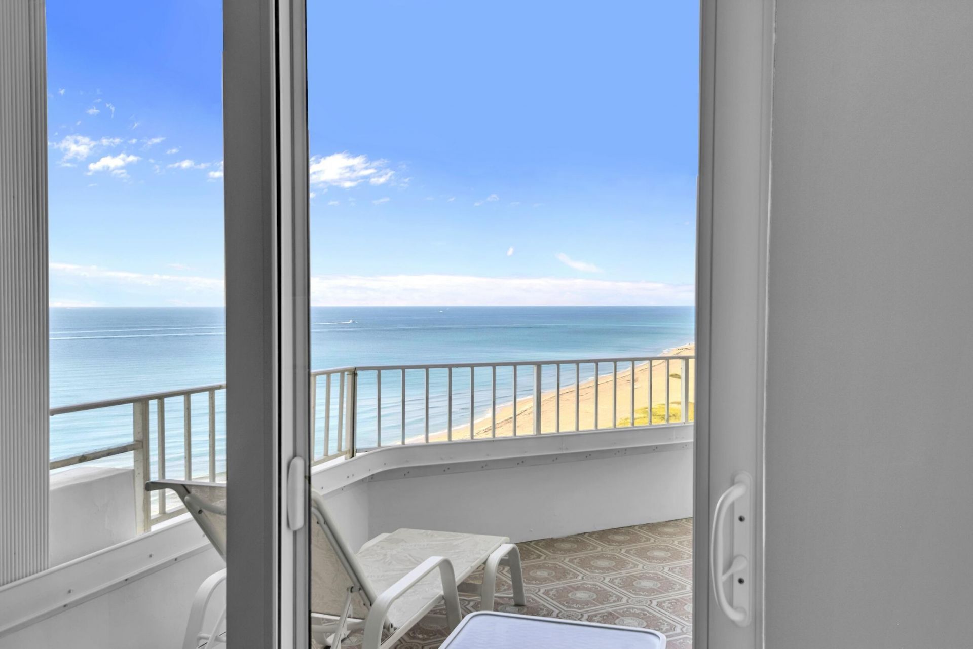 500 S Ocean Boulevard, Unit 1006, Boca Raton, FL 33432 Photo