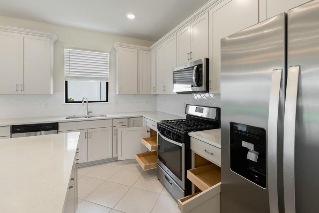 471 SE Vallarta Drive, Port Saint Lucie, FL 34984 Photo